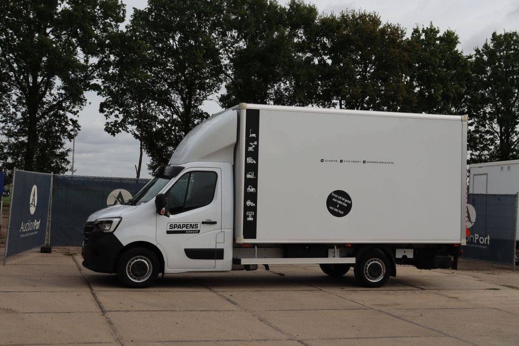 Bakwagen Vrachtwagen Renault Master Diesel 163pk 2023