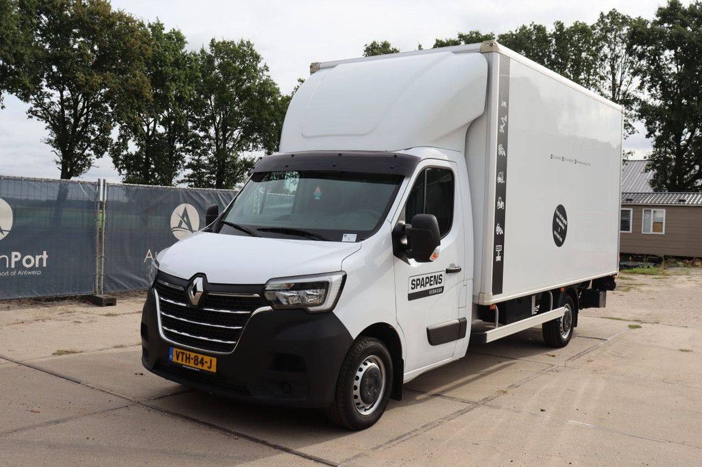 Bakwagen Vrachtwagen Renault Master Diesel 163pk 2023