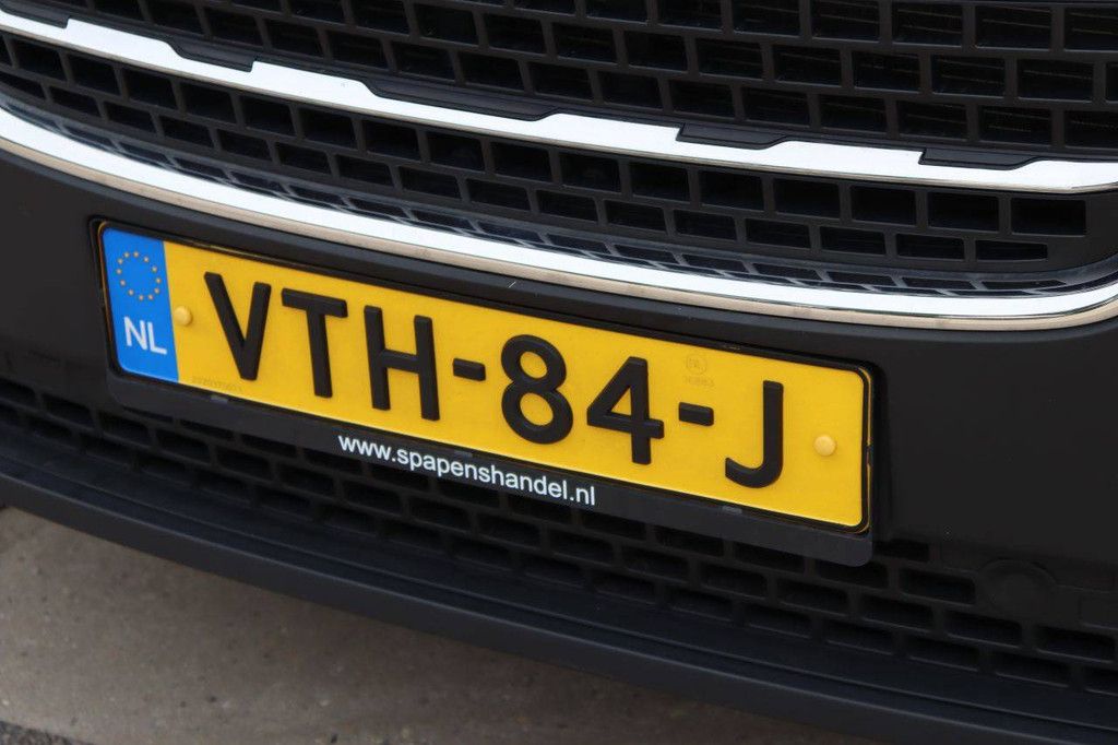 Bakwagen Vrachtwagen Renault Master Diesel 163pk 2023
