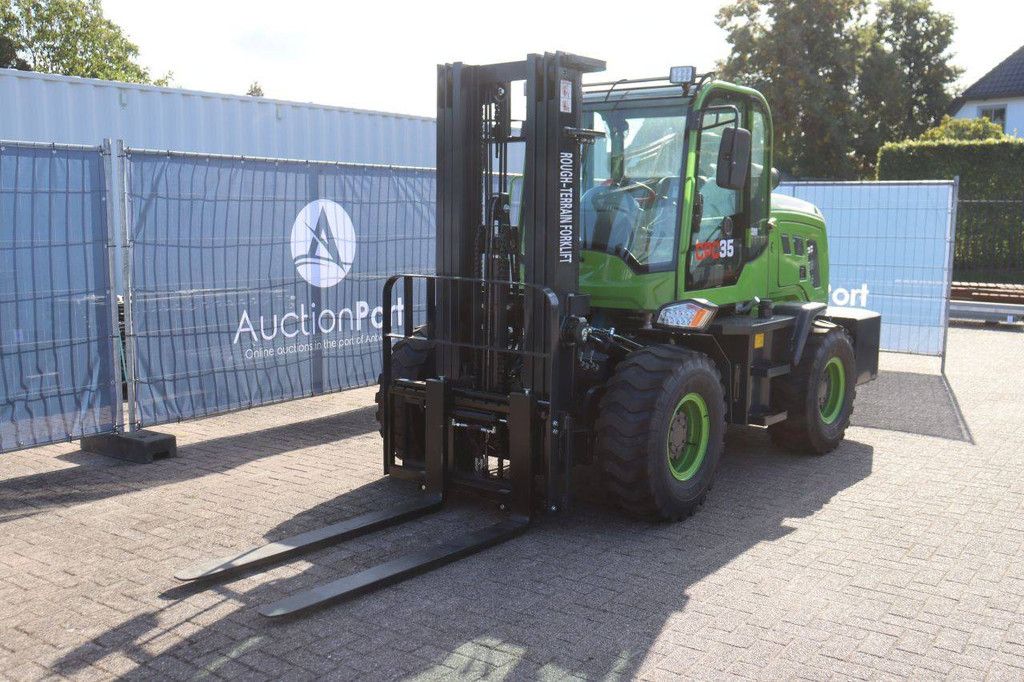 Rough-terrain forklift JQ Power CPC35 4x4 Diesel 3500kg 4.5m New
