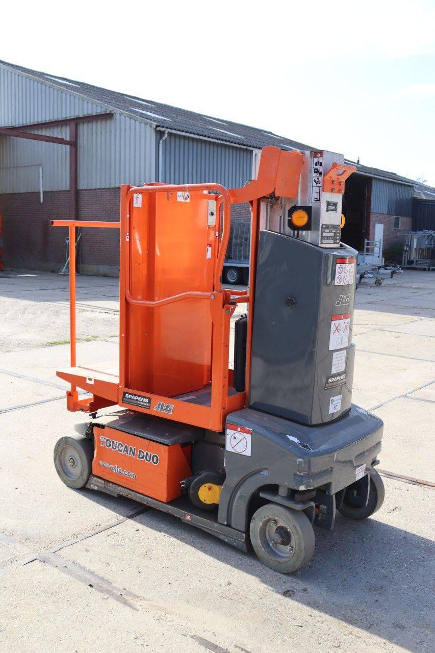 JLG Toucan Duo Elektrischer Mastlift 130 kg 6,0 m 2017