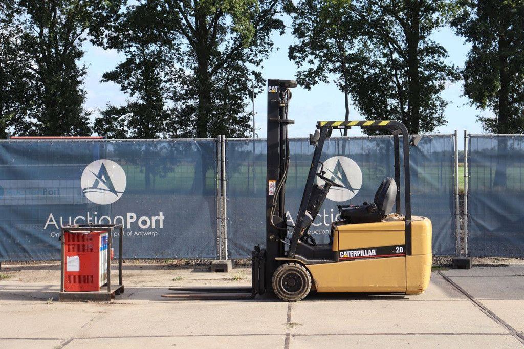 Caterpillar EP20KT Elektrogabelstapler 2000 kg 4,0 m 2005