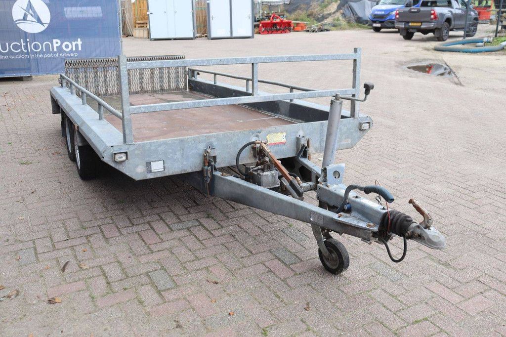 Hapert-Anhänger 2700 kg