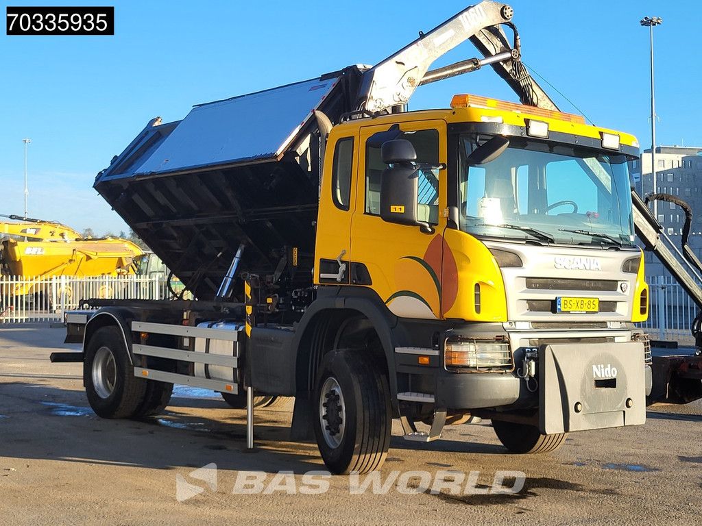 Scania P P340 4X4 NL-Truck 4x4 Big-Axle HMF 1060 K2 Crane + 9m3 3way tipper Automatic Euro 4