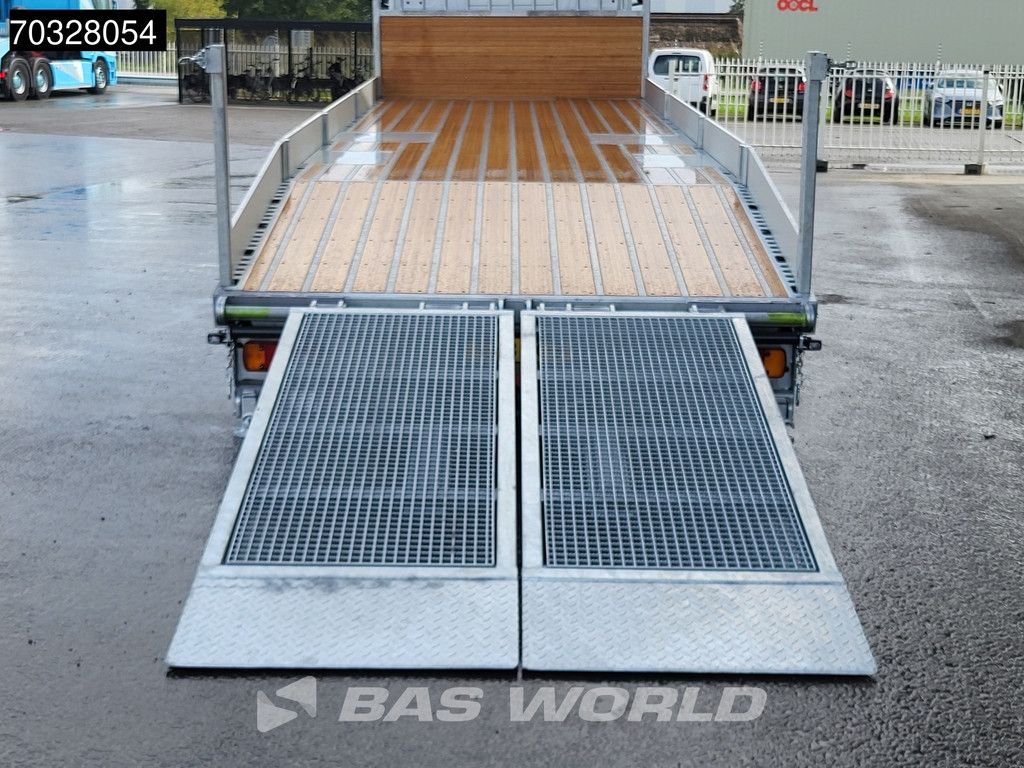 Mercedes Antos 2735 6X2 Machine transporter Oprijwagen Hydraulic ramps Lift+steering axle Full Air Euro 6