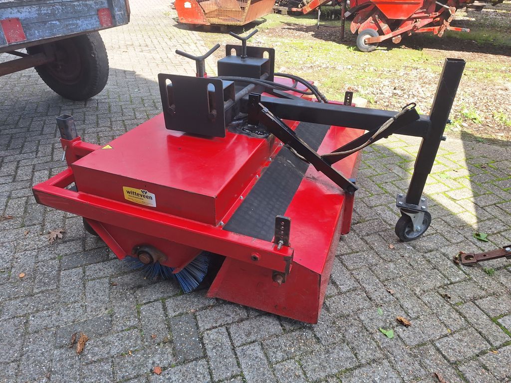M-Sweep veegmachine lepelinsteek