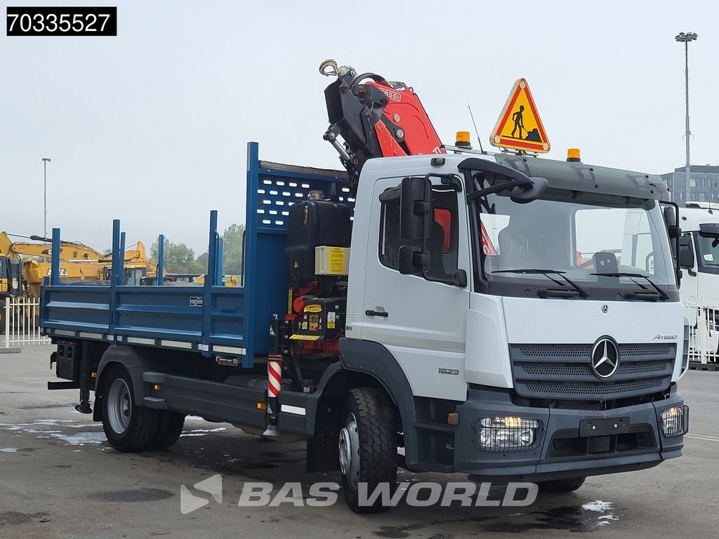 Mercedes Atego 1623 4X2 16tonner FASSI F135.2.22 E Crane Kran Remote control Airco Euro 6