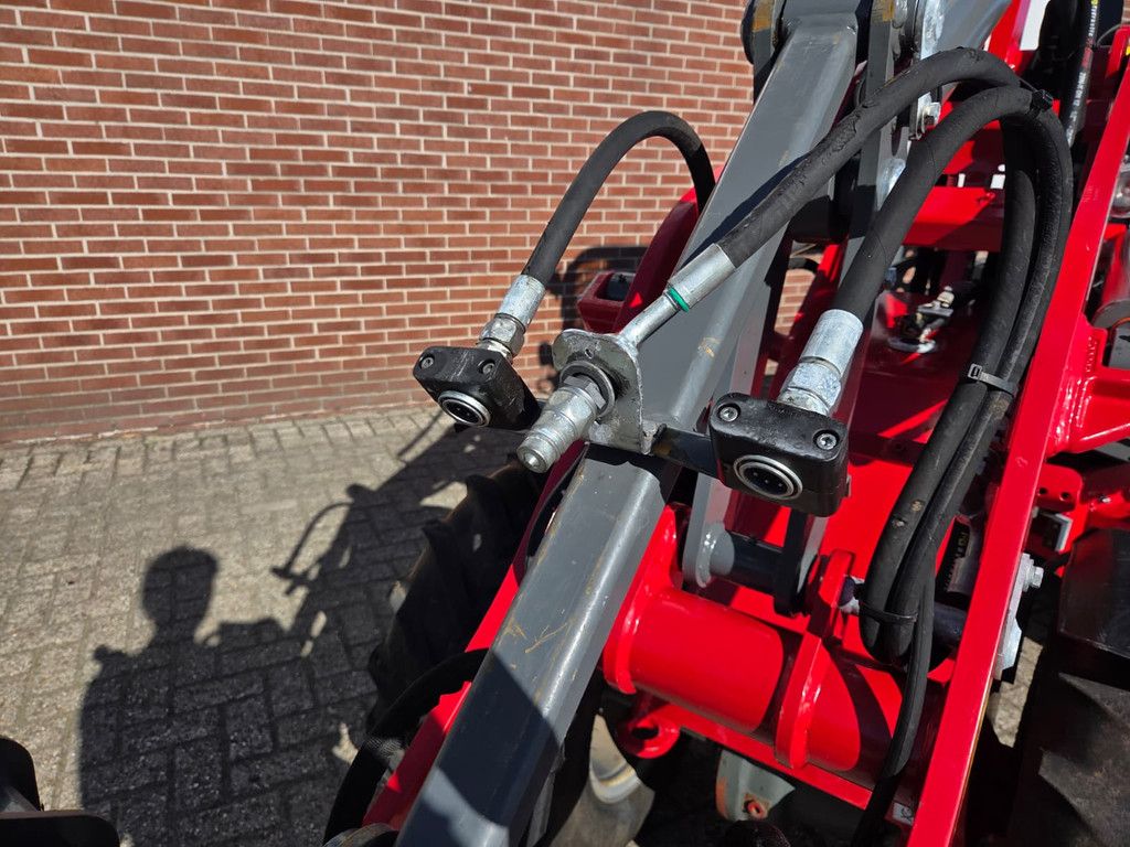 Weidemann Mini Shovel 1360CX45