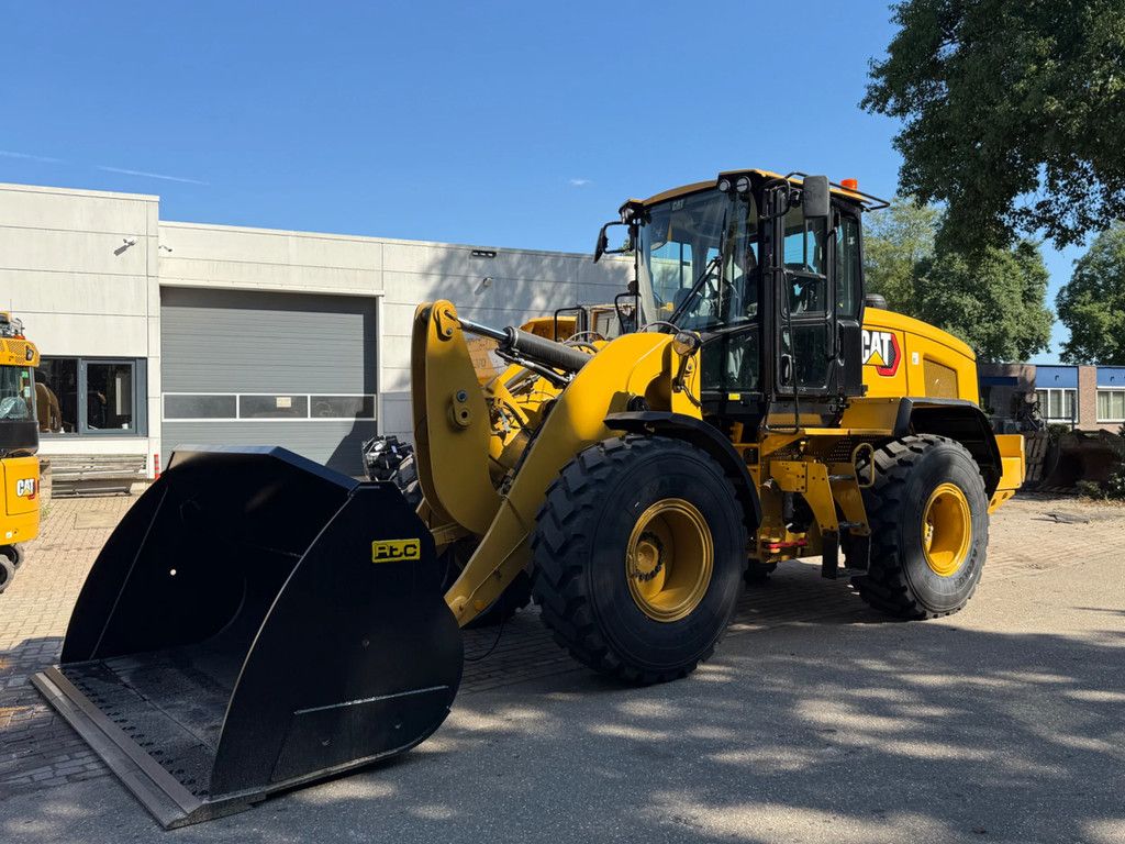 Caterpillar 930M