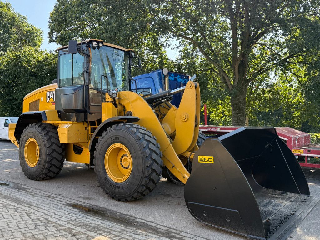 Caterpillar 930M