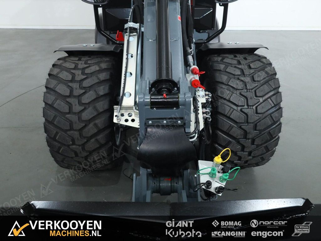 2026 Giant G5000 TELE VK11025