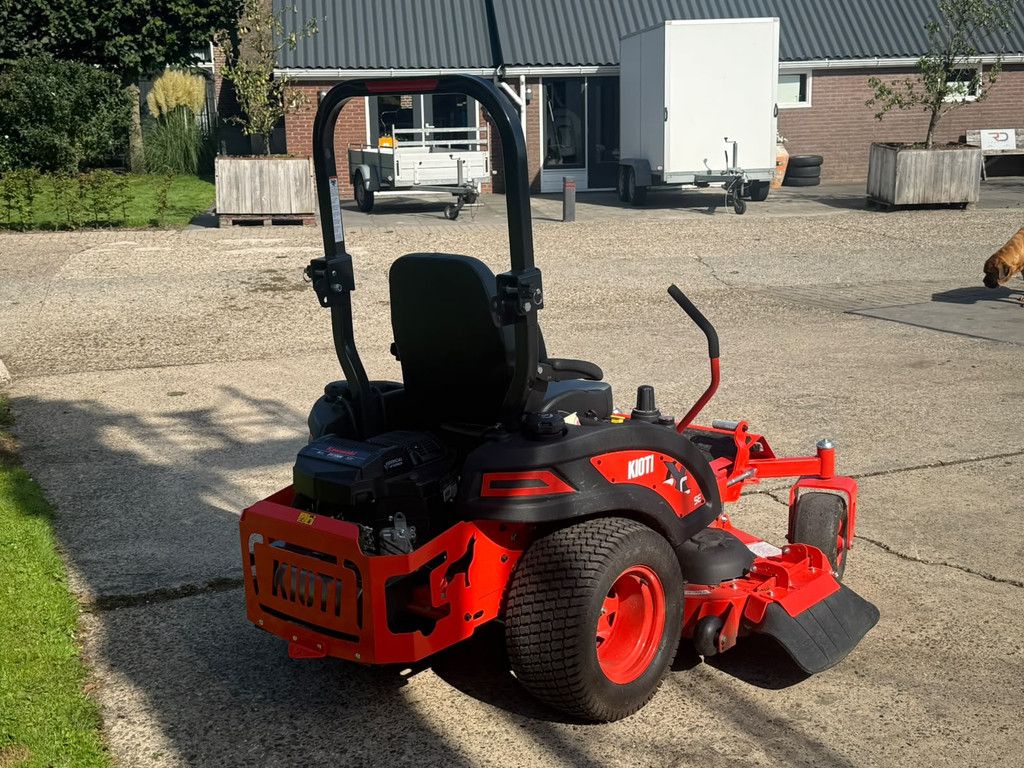 Kioti ZXC 54 SE Zitmaaier Gazonmaaier ZERO TURN NIEUW ZXC 54 SE Zero turn Zitmaaier Maaier Gazonmaaier NIEUW