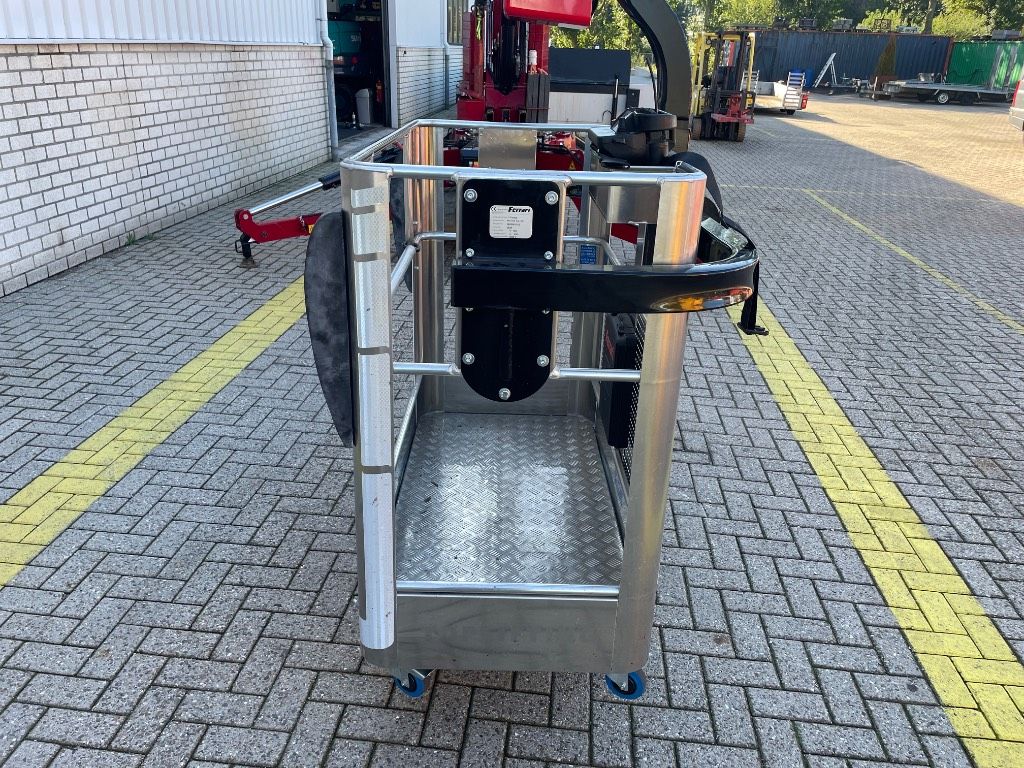 Ferrari Skyler 2 AL 200