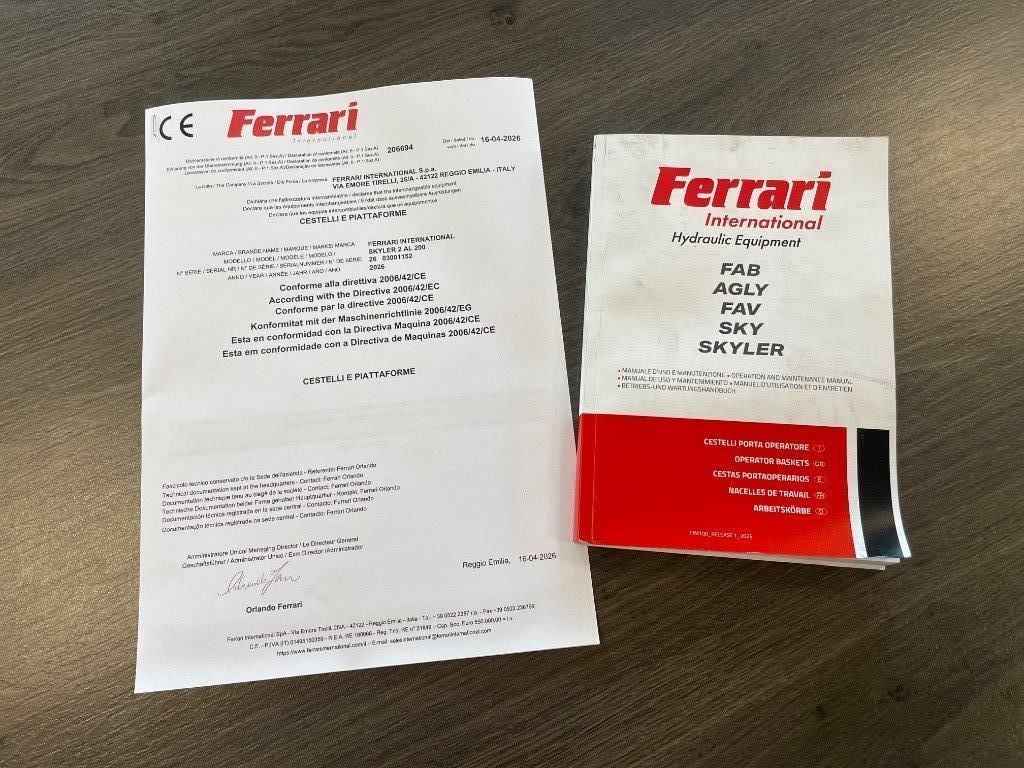 Ferrari Skyler 2 AL 200