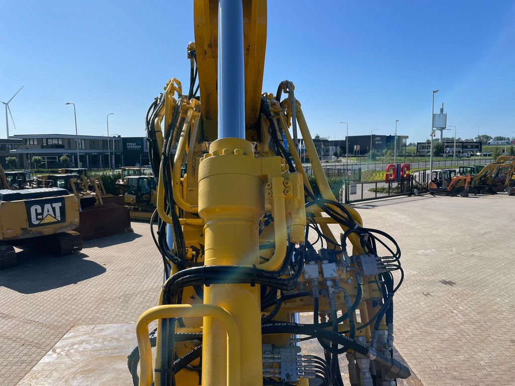 Hitachi ZX225USLC-6