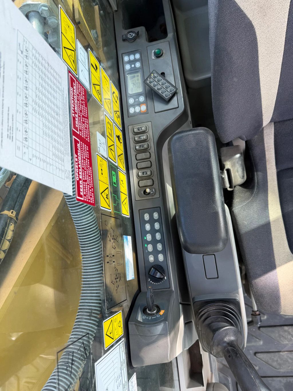 Caterpillar 326F