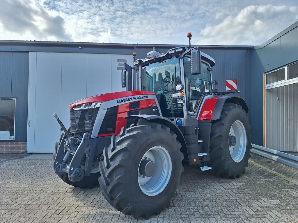 Massey Ferguson 8S.225 XTRA DYNA-VT EXCLUSIVE