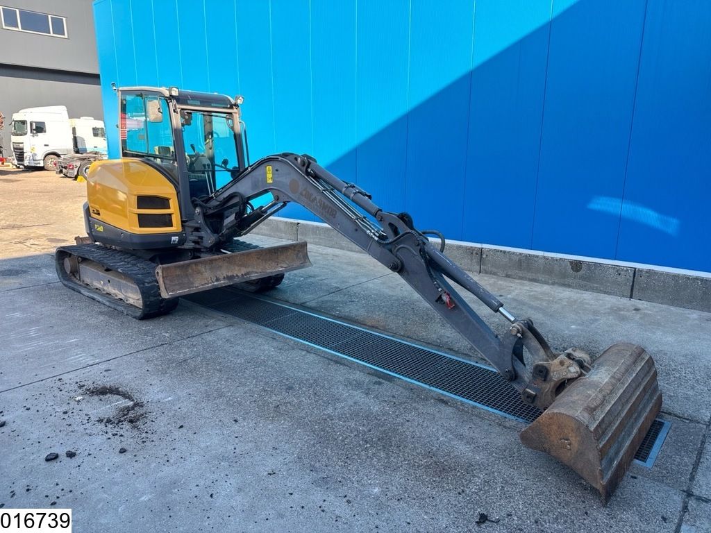 Volvo ECR 50d 5010 kg, 31.2 kW, 2019