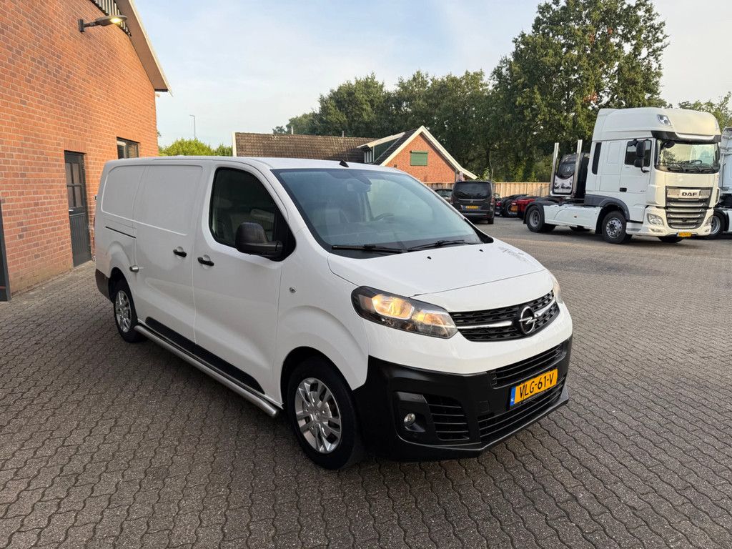 Opel Vivaro AUT. Carplay Camera NL Auto