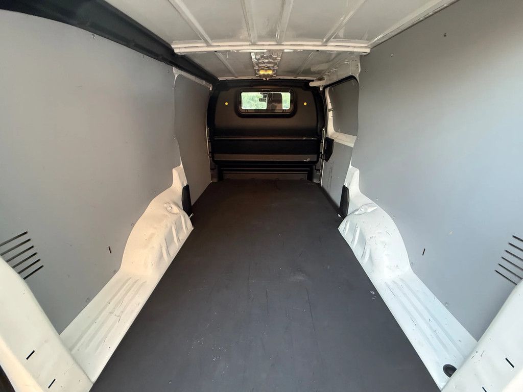 Opel Vivaro AUT. Carplay Camera NL Auto