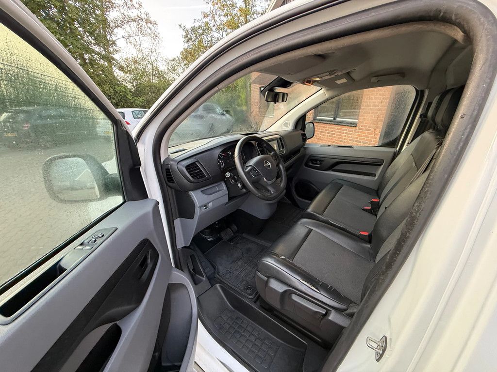 Opel Vivaro AUT. Carplay Camera NL Auto
