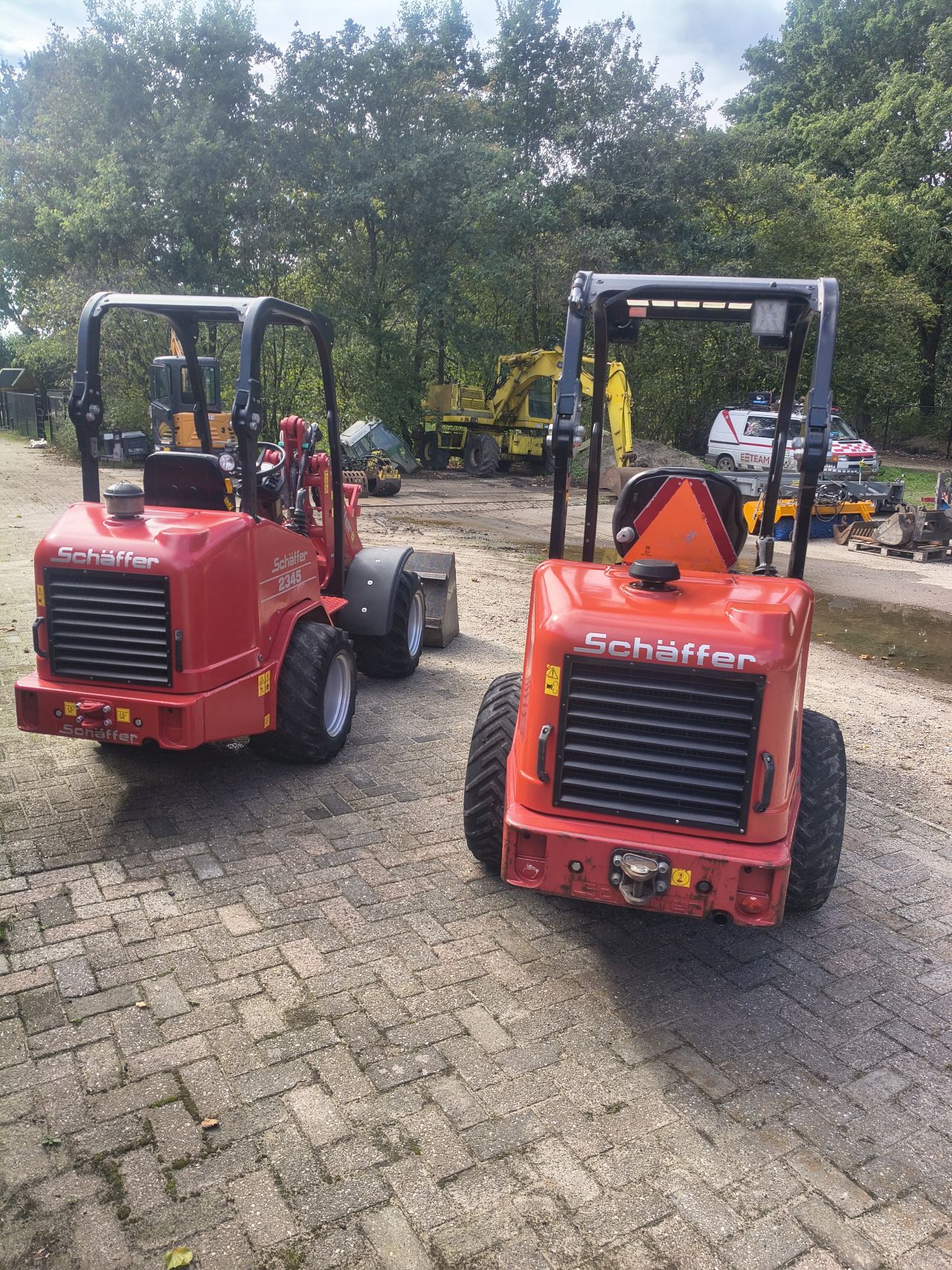 Schaffer shovel 2436 en 2345 weidemann giant
