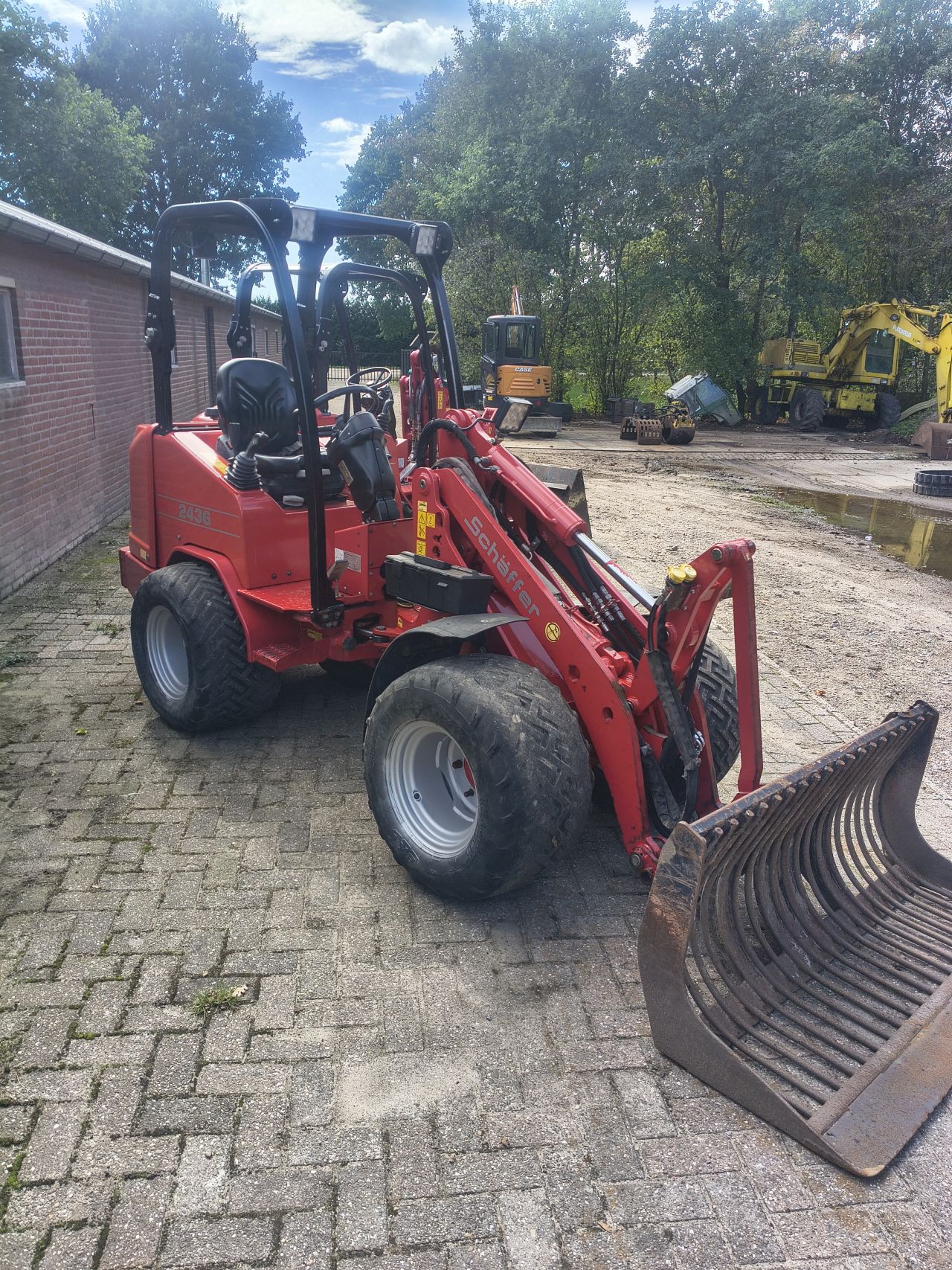 Schaffer shovel 2436 en 2345 weidemann giant