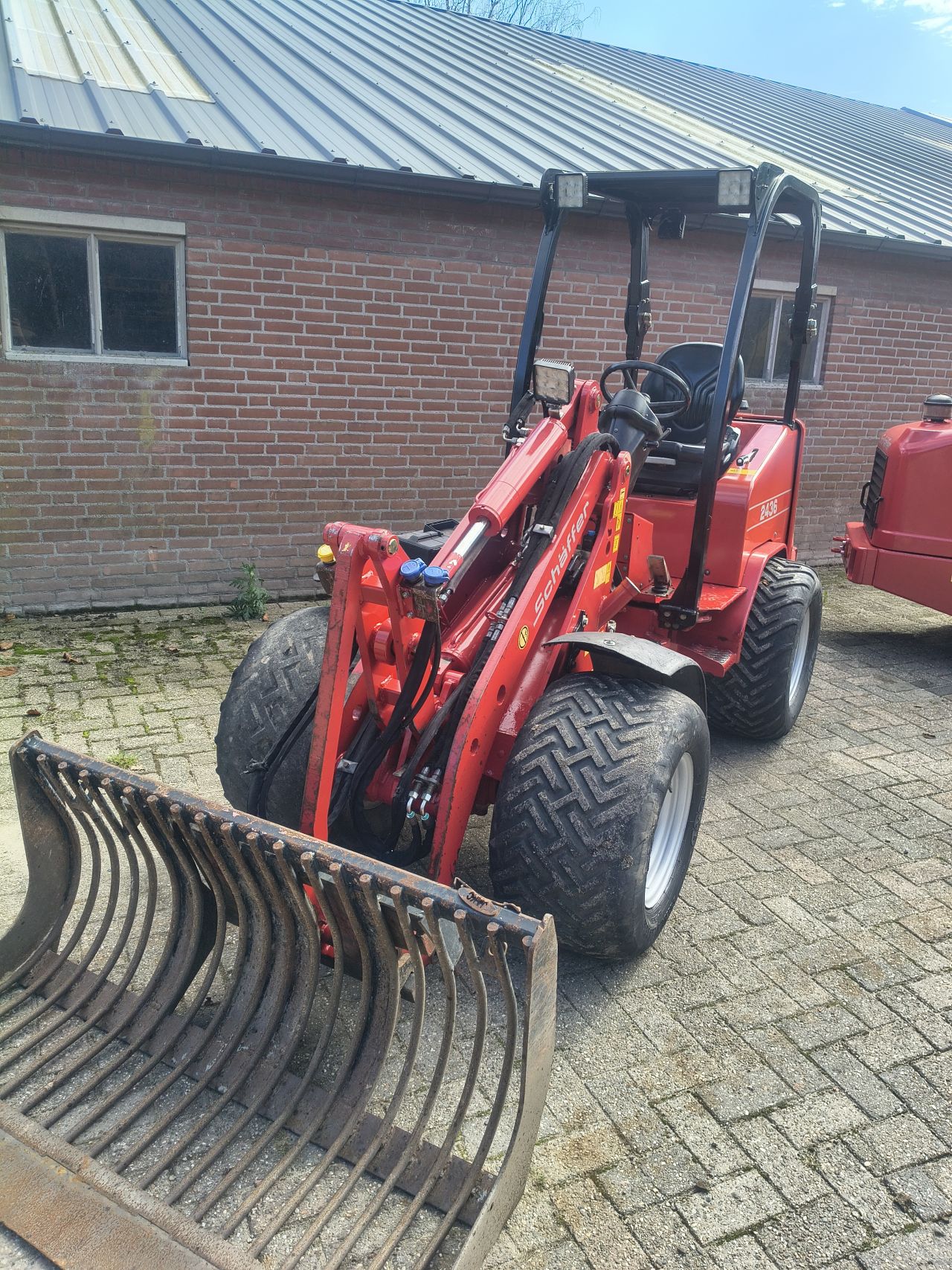 Schaffer shovel 2436 en 2345 weidemann giant