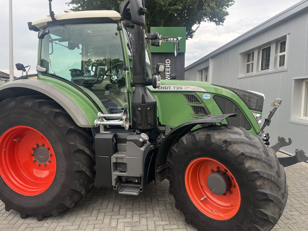 Fendt 720 SCR Profi