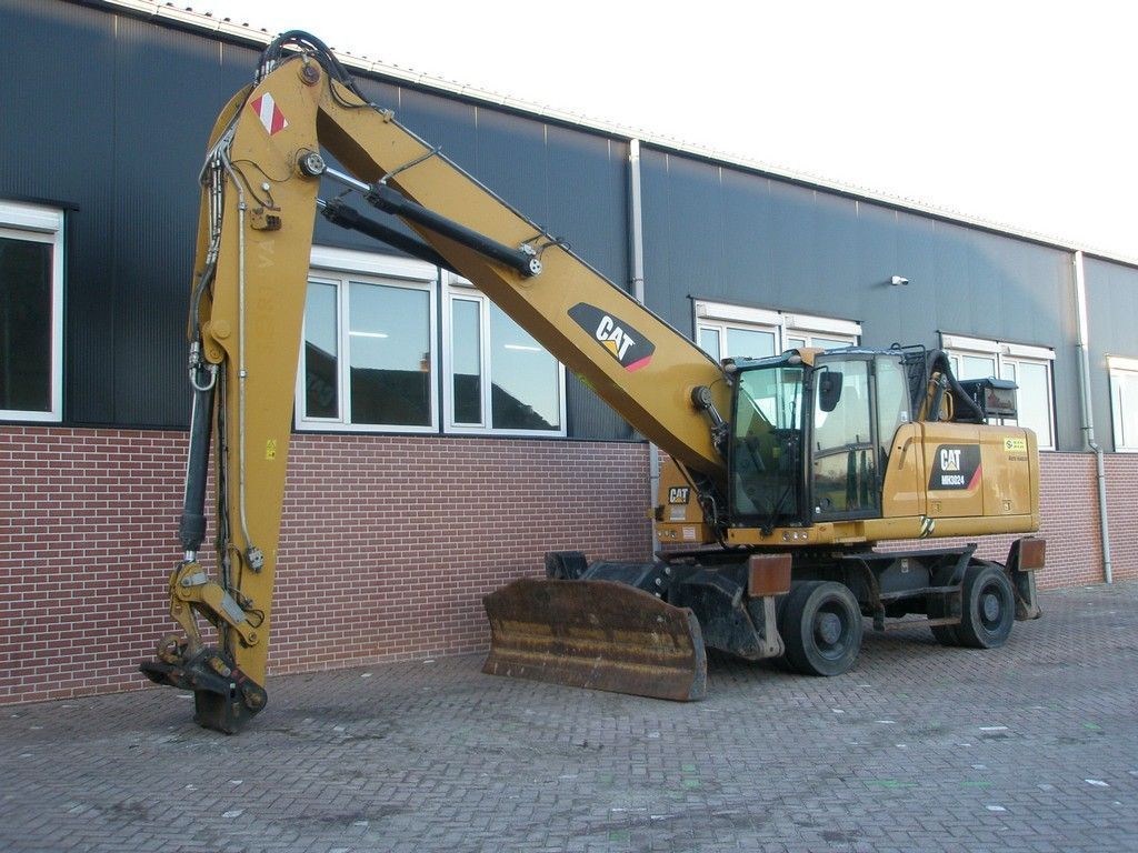 Caterpillar MH3024