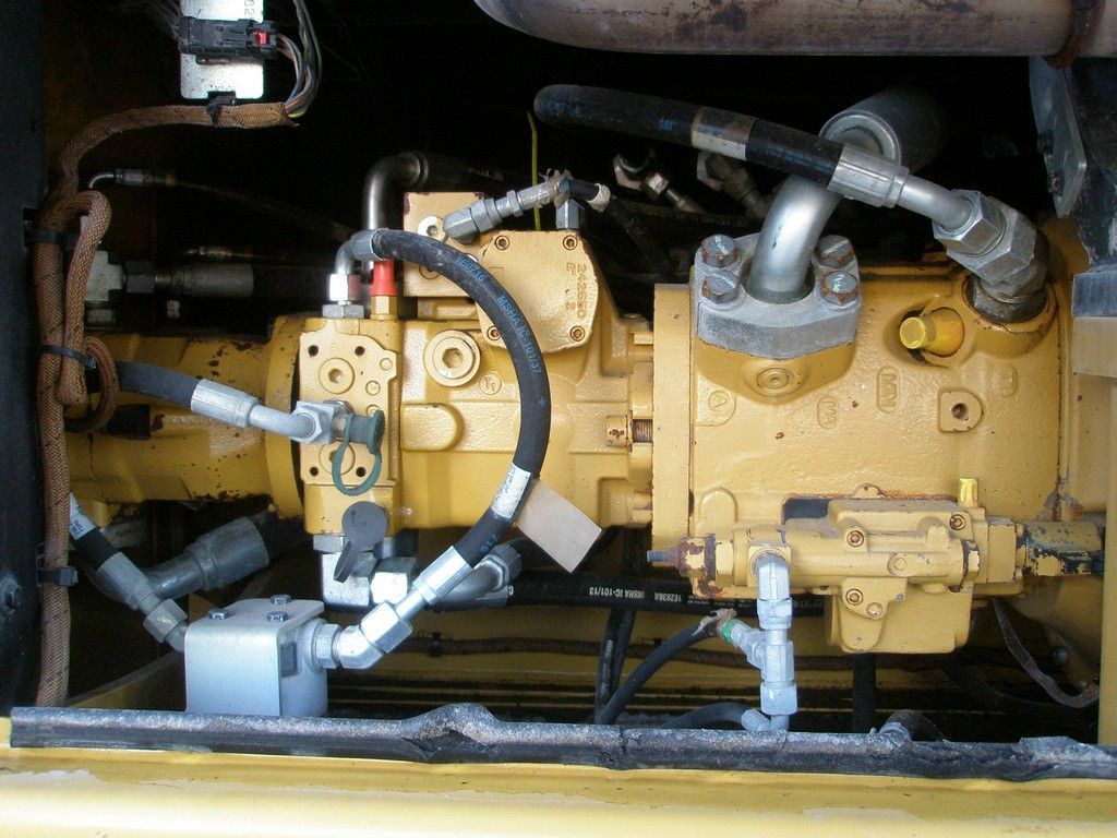 Caterpillar MH3024
