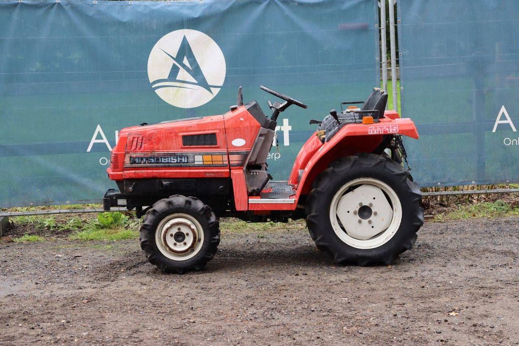 Kleintraktor Mitsubishi MT15D Diesel 15 PS