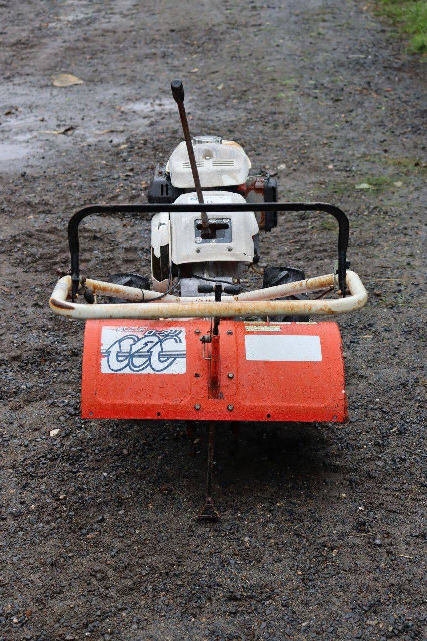 Motoculteur Yanmar MRT6RZ Benzin 5 PS mit Grubber