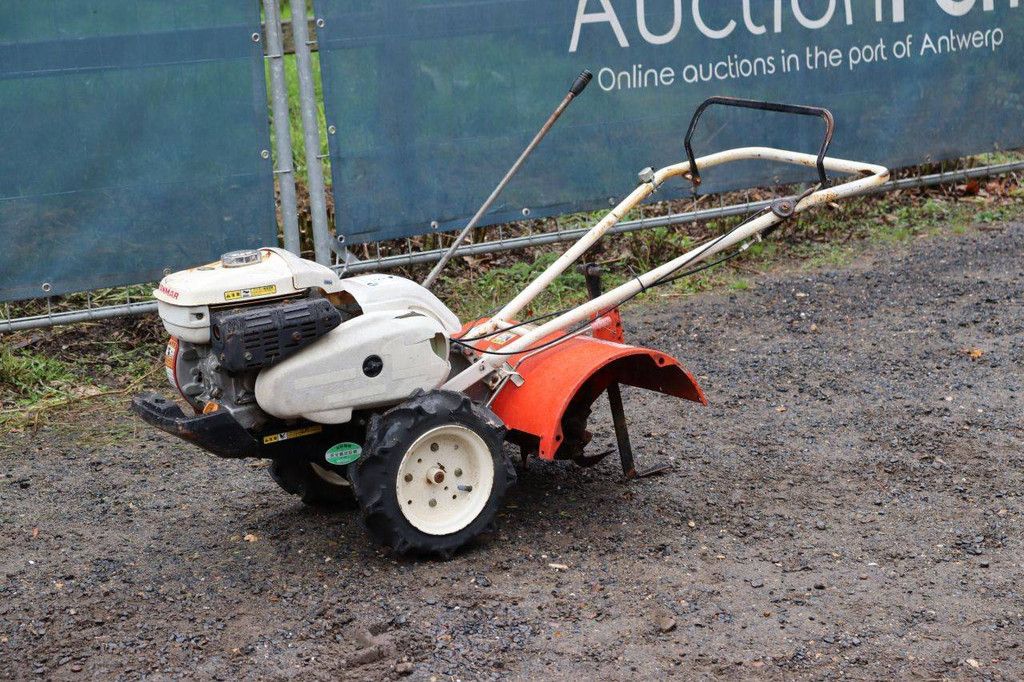 Motoculteur Yanmar MRT6RZ Benzin 5 PS mit Grubber