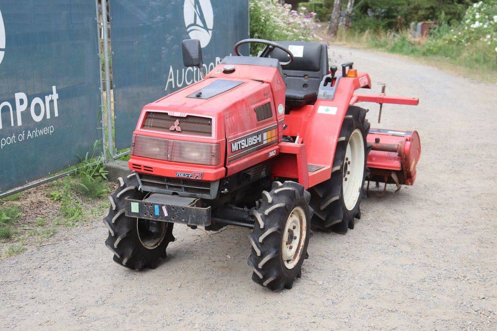 Mini tractor Mitsubishi MT16 Diesel 15.8hp with cultivator