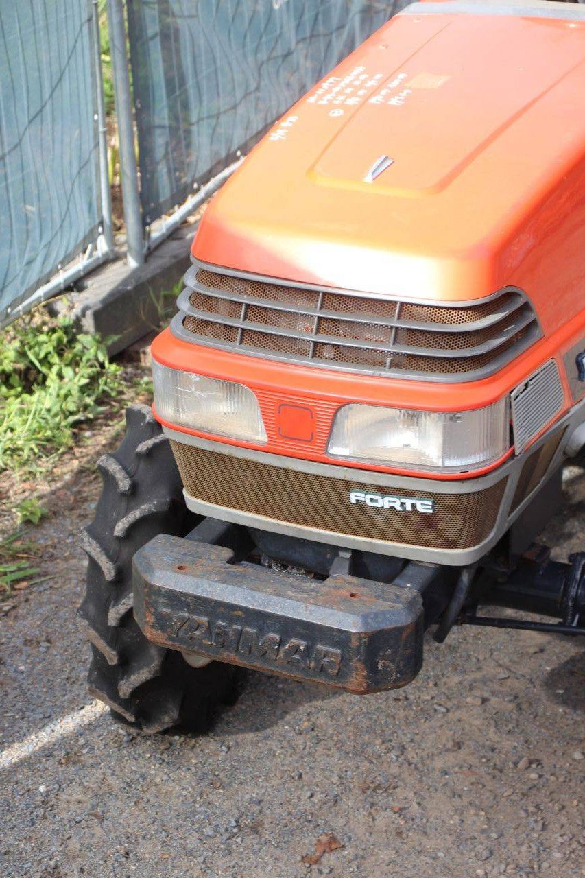 Minitractor Yanmar F-6 Diesel 15.5pk