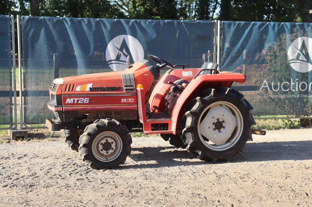 Kleintraktor Mitsubishi MT26 Diesel 26 PS