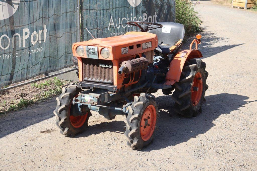 Mini tractor Kubota B6001 Diesel 12hp