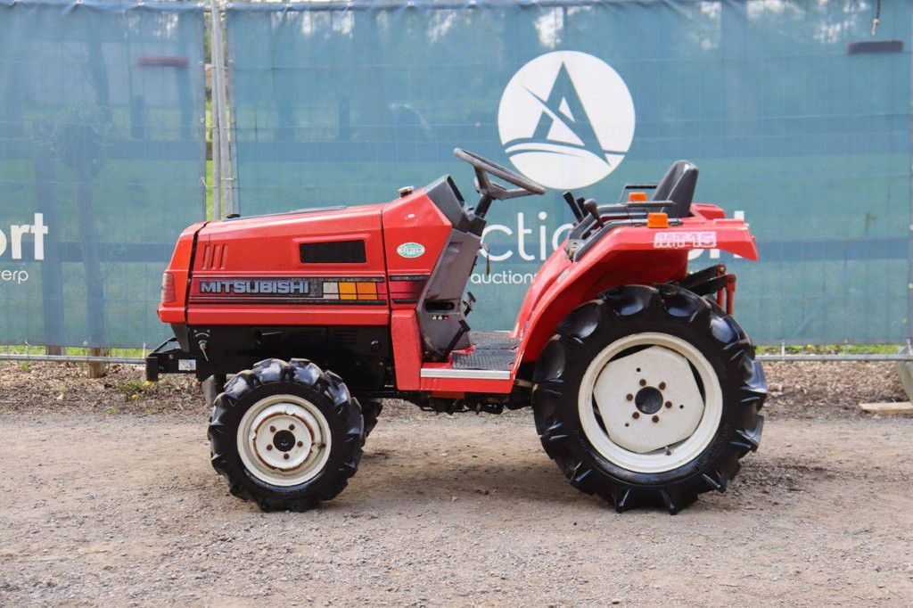 Kleintraktor Mitsubishi MT15D Diesel 15 PS