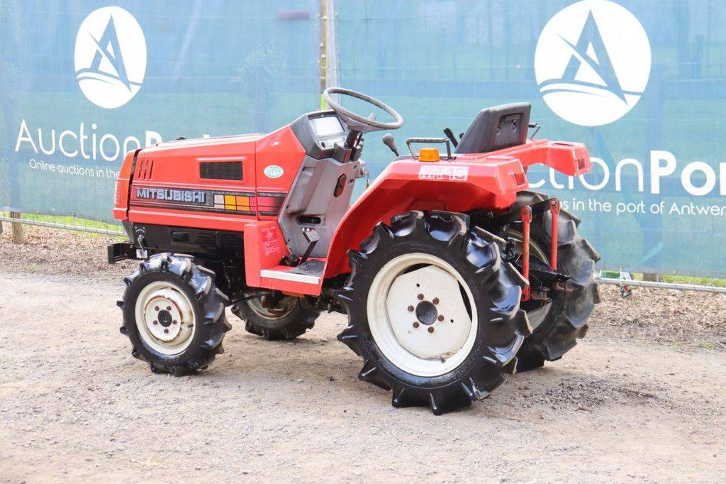 Kleintraktor Mitsubishi MT15D Diesel 15 PS