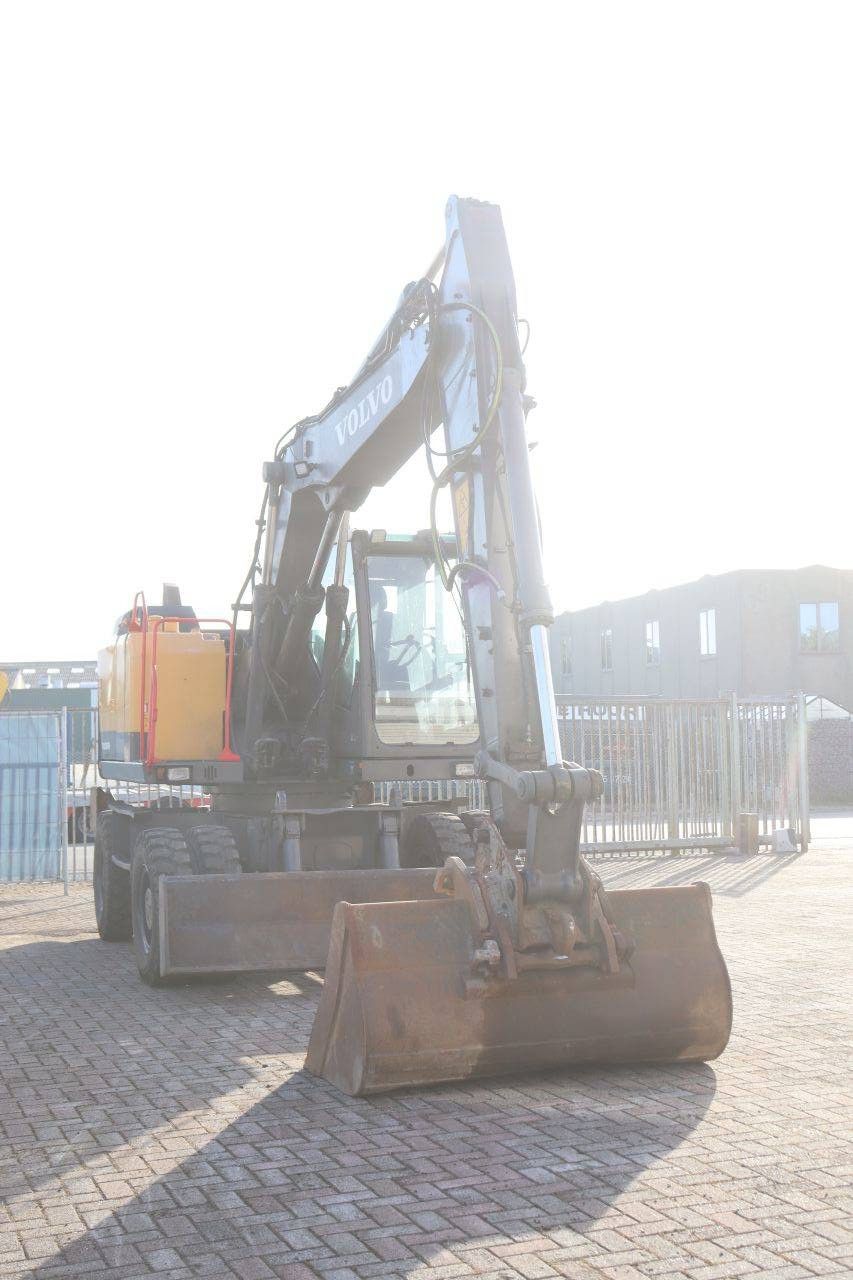 Wielgraafmachine Volvo EWR150E Diesel 105kW 2019