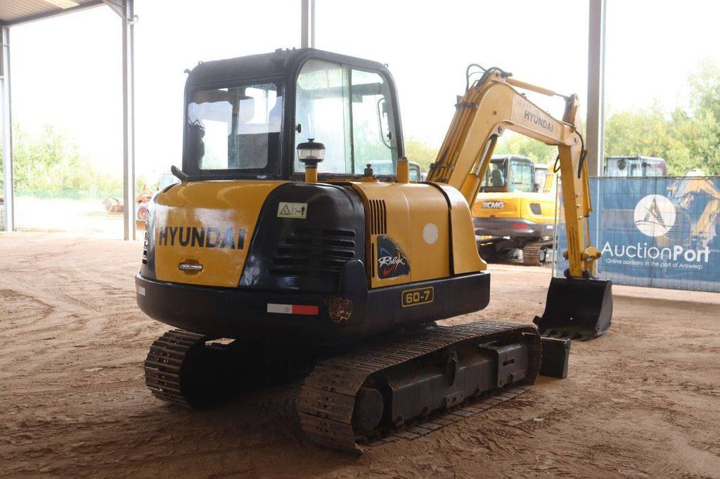 Crawler excavator Hyundai R60-7 Diesel 40kW 2013
