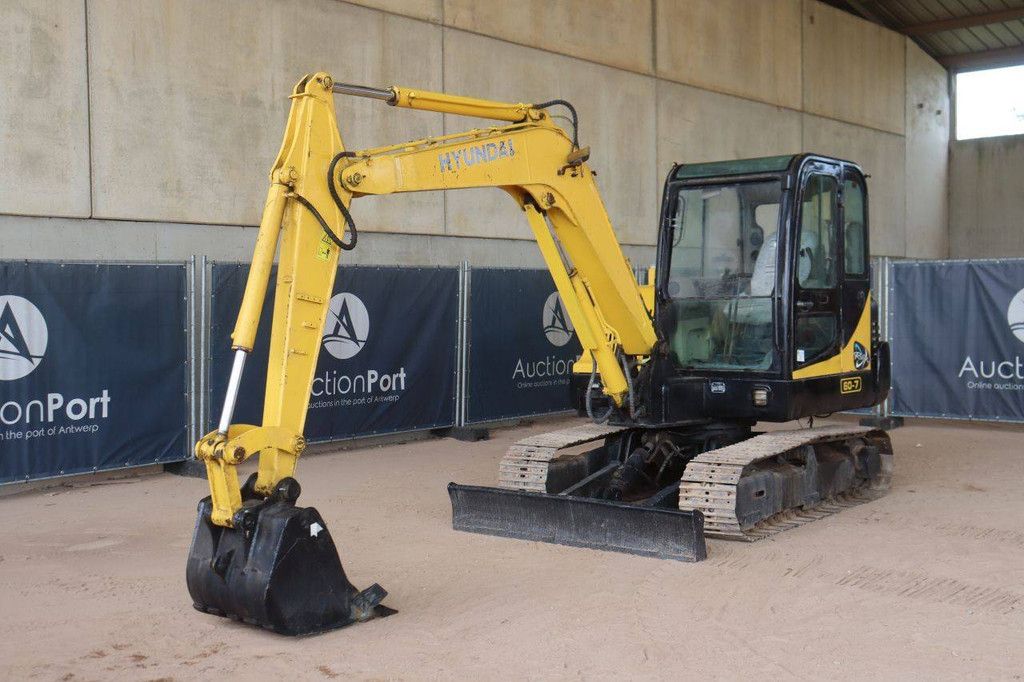 Crawler excavator Hyundai R60-7 Diesel 40kW 2013