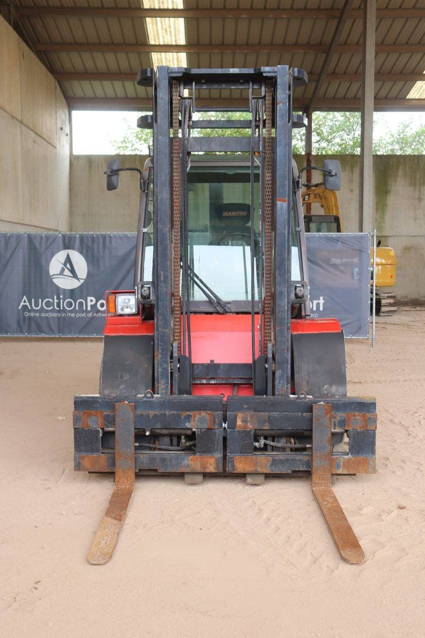 Rough-terrain forklift Manitou MSI40T Diesel 4000kg 3.7m 2018