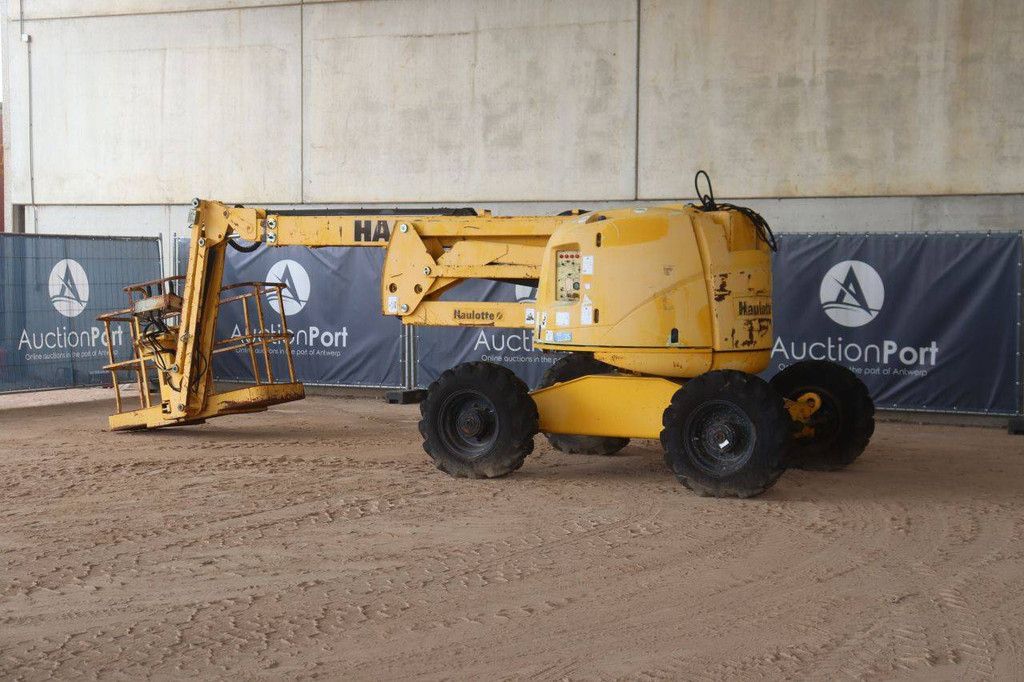 Articulating boom lift Haulotte HA18 PX Diesel 17.3m 2001