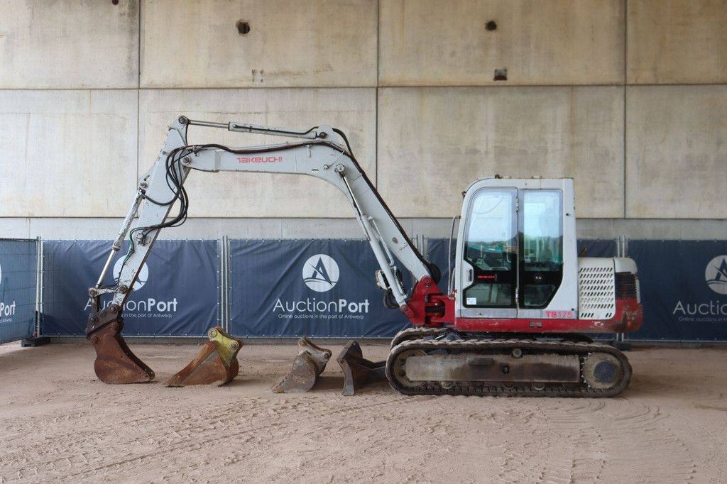 Crawler excavator Takeuchi TB175 Diesel 43kW 2011