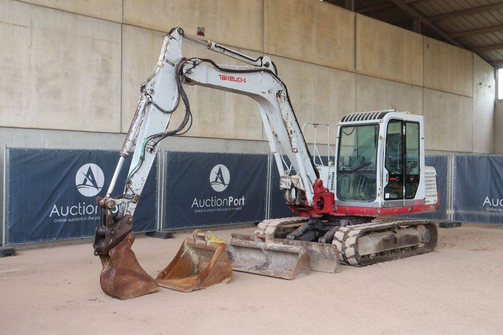 Crawler excavator Takeuchi TB175 Diesel 43kW 2011
