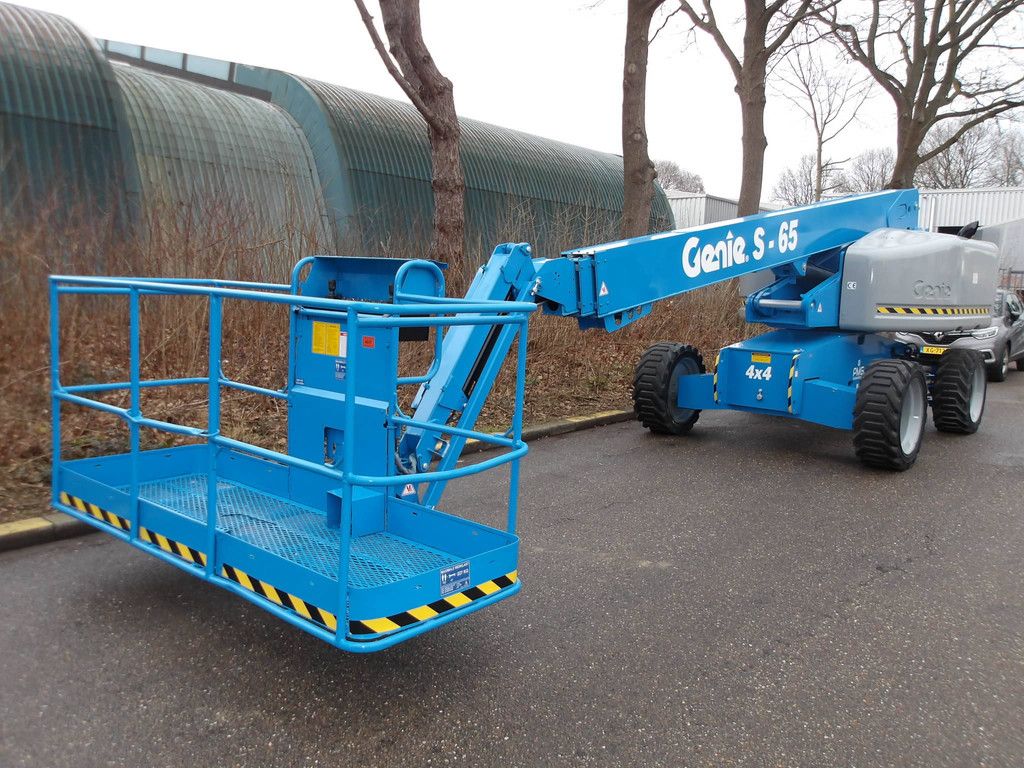 Genie S-65 Diesel Telescopic Boom Lift 21.80m 2014