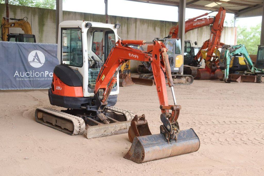 Minibagger Kubota U20-3EU Diesel 14kW 2013