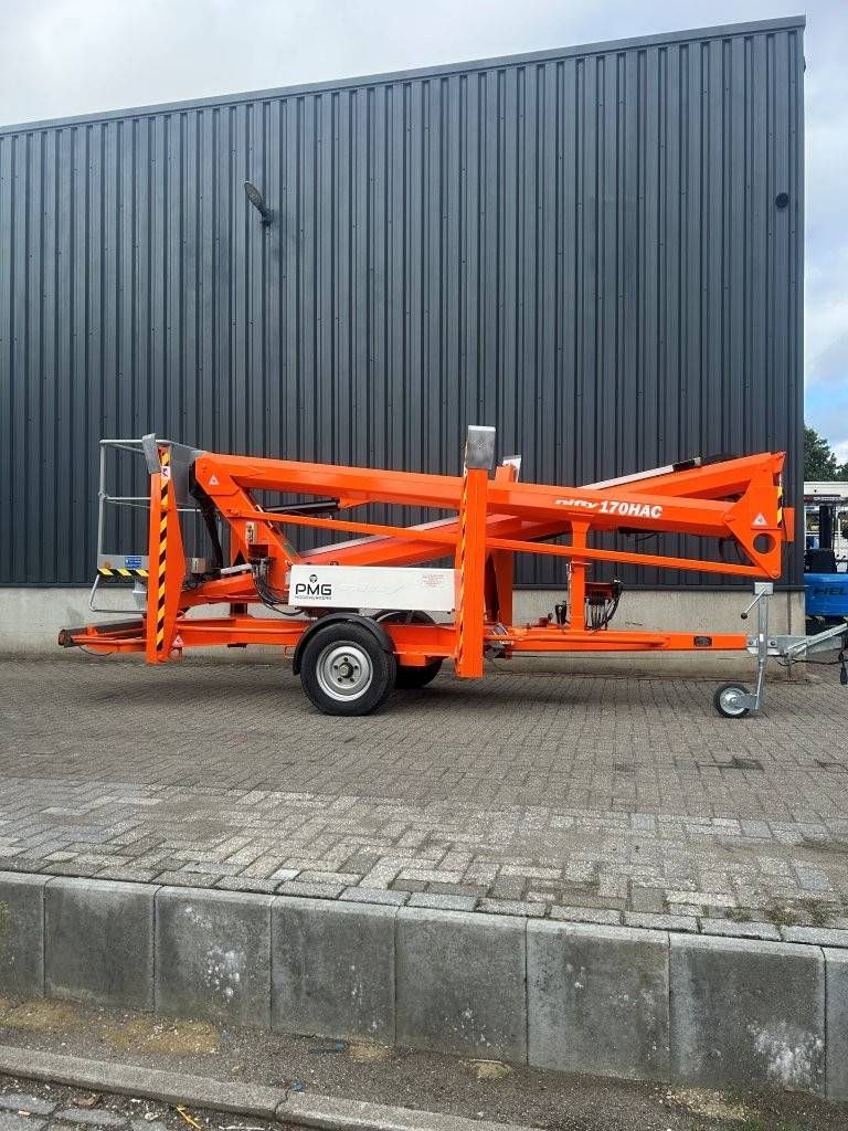 Trailer-mounted aerial work platform Niftylift 170HAC 2016